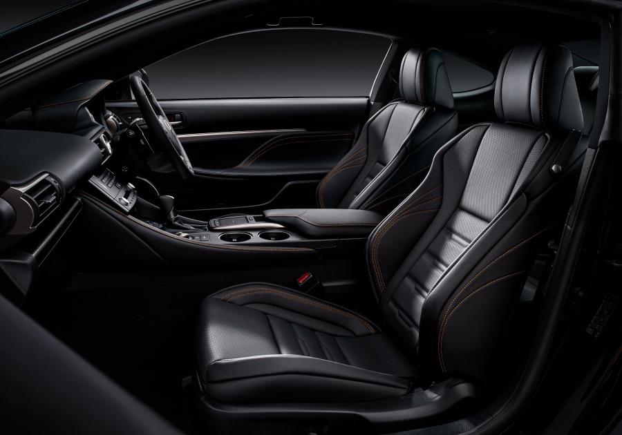Интерьер Lexus RC350 F-Sport Prime Black 2017 года  (JP) (фото 5 из 7)